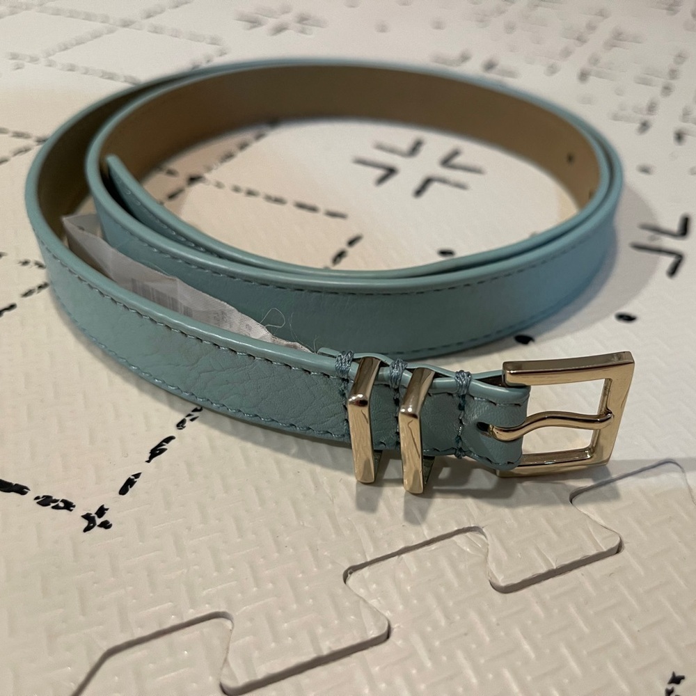 Talbots teal belt‎ small/ 38”